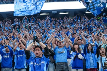 开云注册网址-全球第12！英博主场平均上座60047人，高于阿森纳、热刺等队